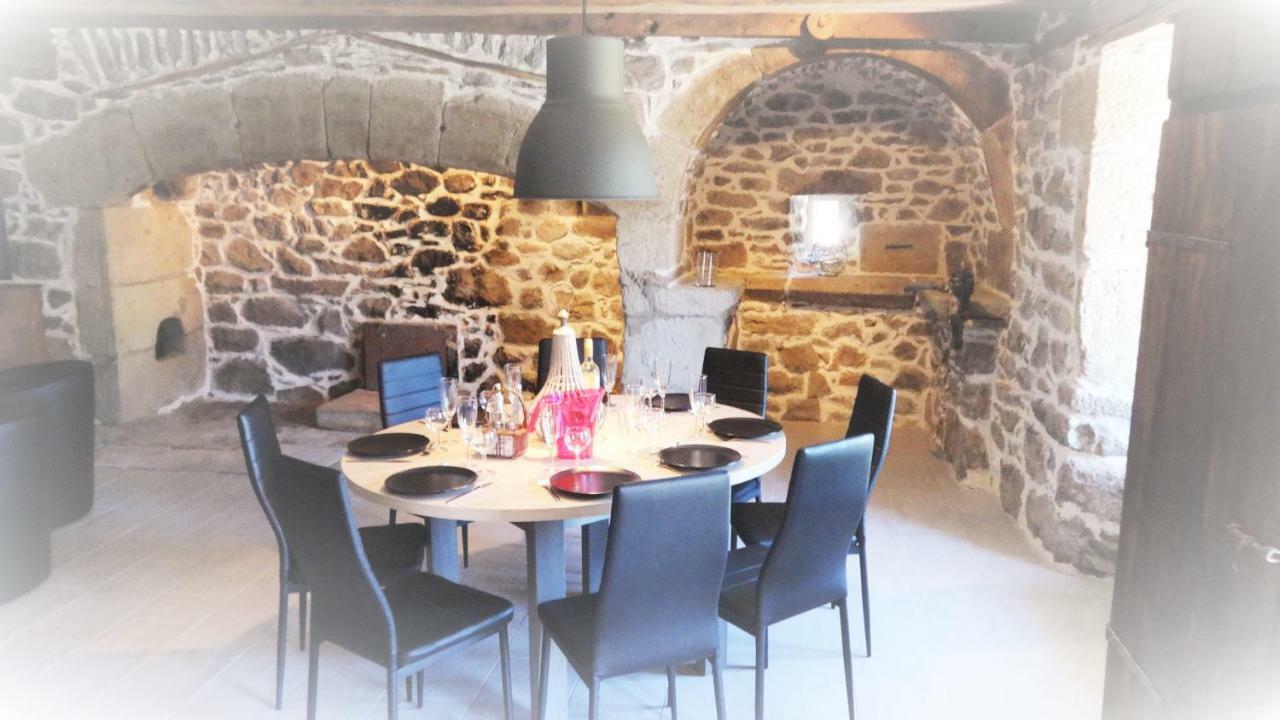 Gite Cantauvergne Villa Vebret ภายนอก รูปภาพ
